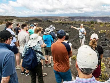 big-island-volcanoes-national-park-visitors