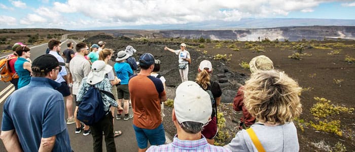 big-island-volcanoes-national-park-visitors